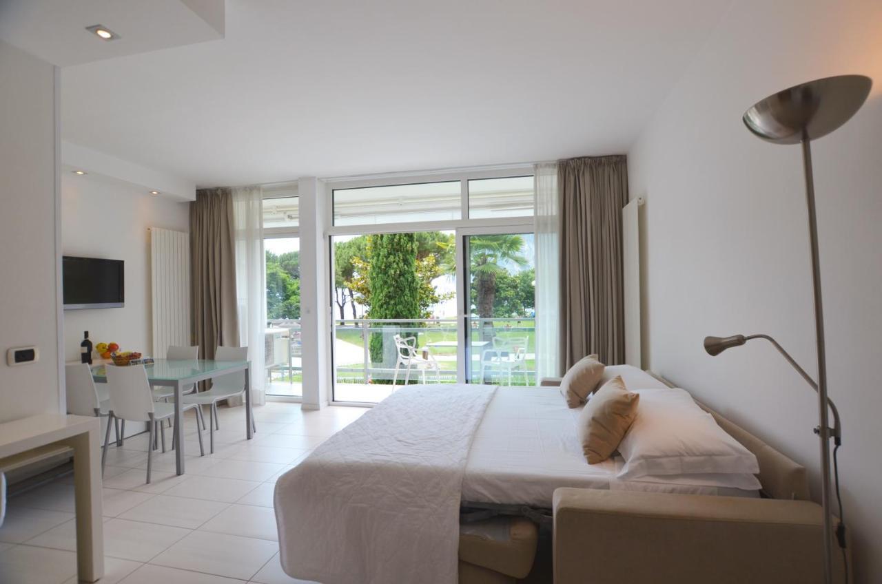 Club Nautico - Phoenix Studio Lake View Riva del Garda Exterior photo